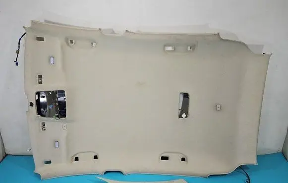 Infiniti Q30 Headlining IMPRK1470405