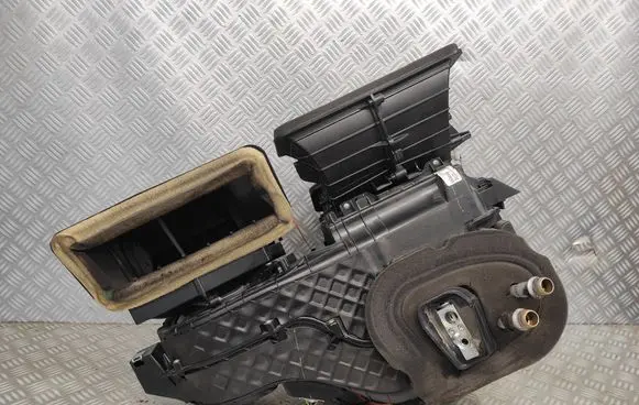 Heater fan/blower