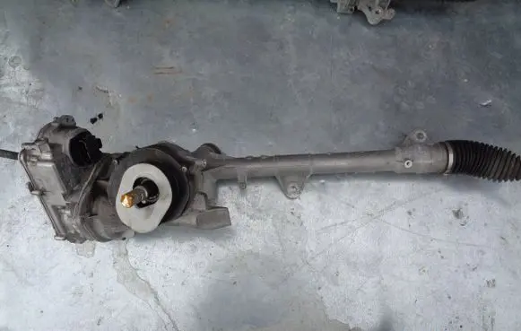 BMW 1 F40 Steering rack 5A4CE86 32105A4CE86