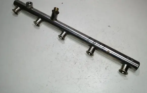 Audi A6 S6 C6 4F Fuel main line pipe 07L133315G