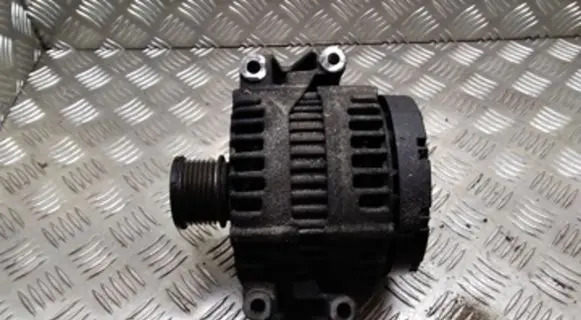 Mercedes-Benz CLS C219 Generator/alternator 0121715015 A0131547002