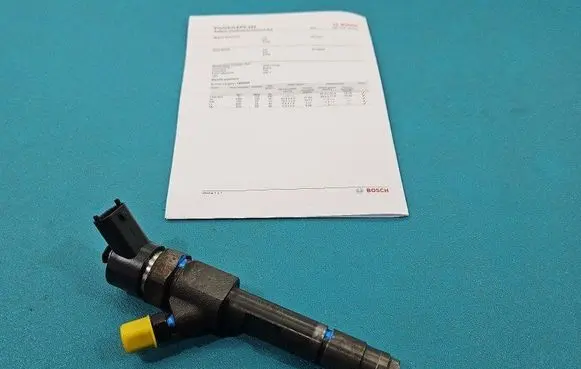 Fuel injector