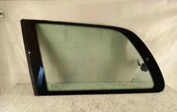 Volkswagen Sharan Rear side window 43R001100