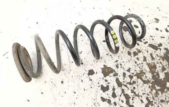 Volkswagen Golf Plus Rear coil spring