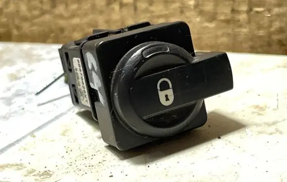 Central locking switch button