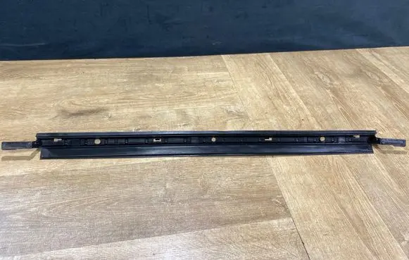 Audi A5 Intercooler air guide/duct channel 8W0121293A 602875