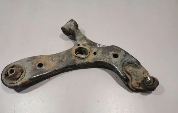 Toyota Auris E180 Front lower control arm/wishbone
