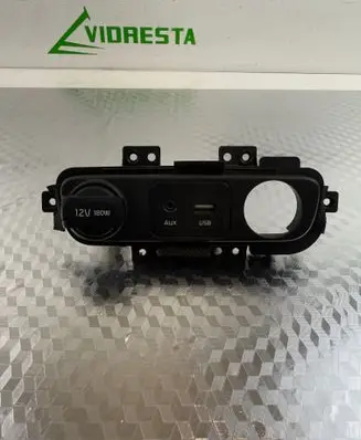 KIA Sportage 12 V Socket (front) 6201436100