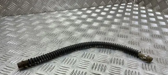 Porsche Cayenne (92A) Brake booster pipe/hose 