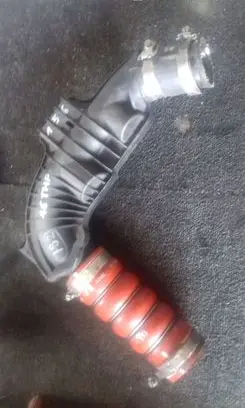 Peugeot 5008 II Intercooler hose/pipe 9812735880