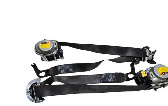 Opel Astra K Set of seat belts 39141266 39141265