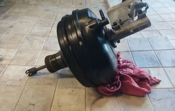 Opel Vectra C Brake booster 24433100FT