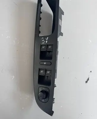 Volkswagen Golf V Electric window control switch 1K4868049C