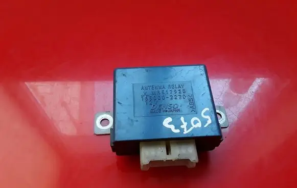 Mitsubishi Pajero Sport I Antenna control unit MR517920 1650002270