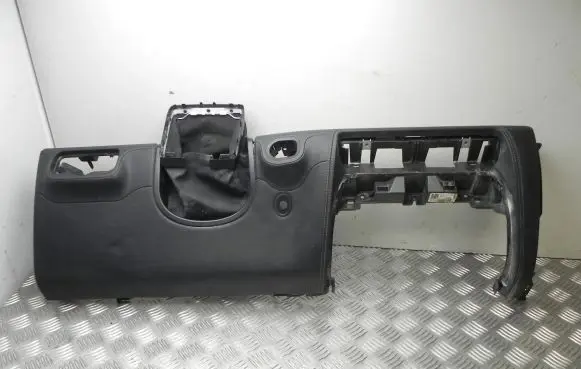 Steering wheel column trim