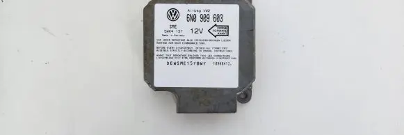 Volkswagen Golf III Airbag control unit/module 6N0909603 5WK4137