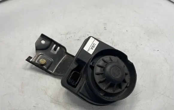 BMW M3 Alarm system siren 8383153 65758383153 8368267