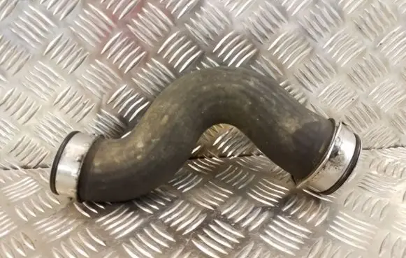 Volkswagen Golf Plus Intercooler hose/pipe