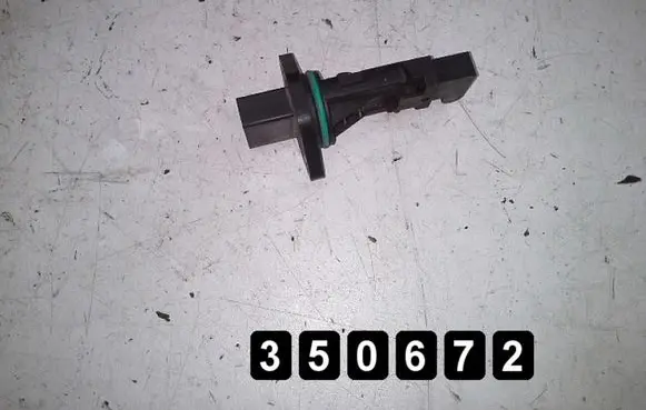 Volkswagen Golf IV Mass air flow meter F00C2G2027