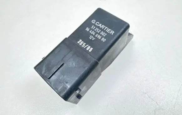 Citroen C4 I Glow plug pre-heat relay 9640469680 51252002