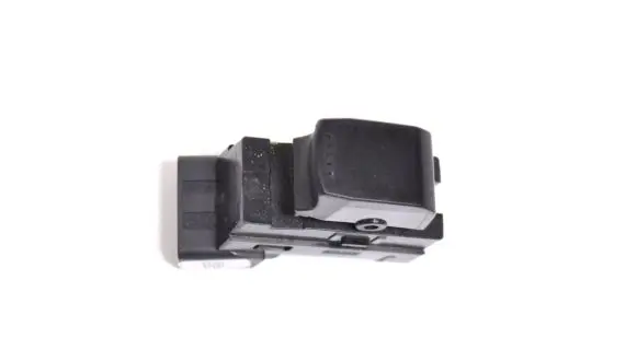 Suzuki Grand Vitara II Electric window control switch 62J001318T