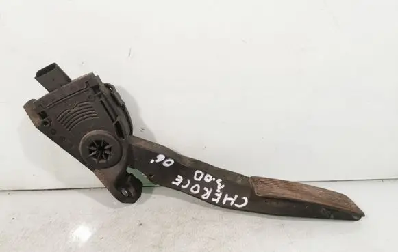 Jeep Grand Cherokee (WK) Accelerator throttle pedal 53013902AB
