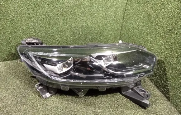 Renault Espace V (RFC) Headlight/headlamp 260104119R 89912412 E911410