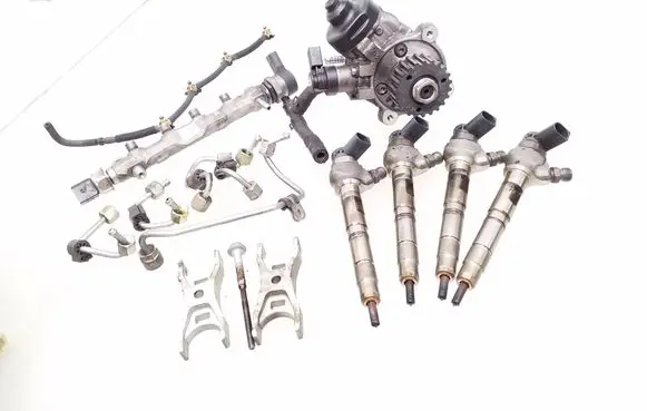 Skoda Octavia Mk3 (5E) Fuel injection system set 0445010537 04L130755D 0928400768