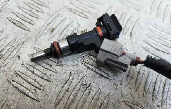 Renault Captur Fuel injector 0280158366 H8201505544 166004787R