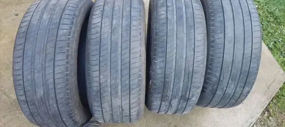 Volkswagen PASSAT CC R17 summer tire 
