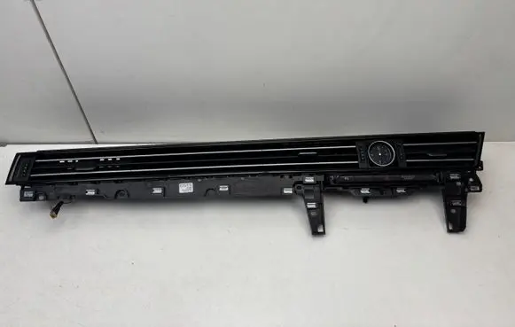 Volkswagen PASSAT B8 Dash center air vent grill 3G0919204C 3G2857083 3G2858415F