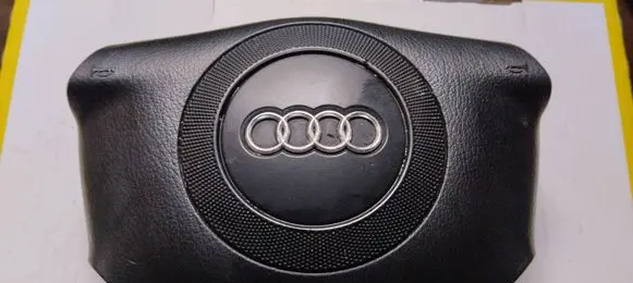 Audi A4 S4 B5 8D Steering wheel airbag PODUSZKAA4B5