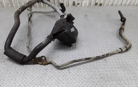 Volkswagen Jetta IV Power steering hose/pipe/line