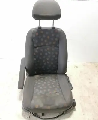 Mercedes-Benz Vito Viano W639 Front driver seat A6399106401 71053243 7105324