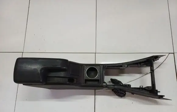 Mercedes-Benz B W245 Armrest