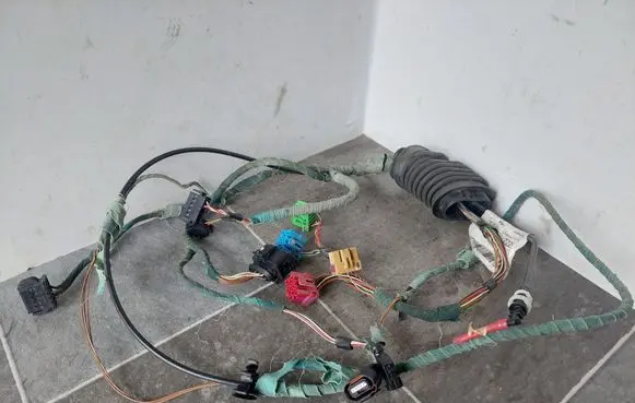 Audi A3 S3 8L Front door wiring loom 8L1971036AH