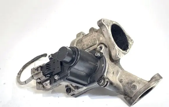 Volkswagen Touran I EGR valve 03G131501N