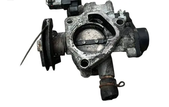 Toyota Corolla E120 E130 Throttle valve 8945202040