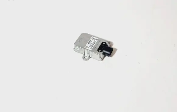 Cadillac BLS ESP acceleration yaw rate sensor 13223930 15113701 A2C53081144