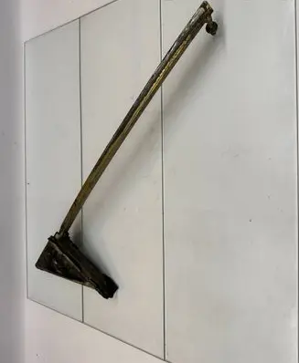 Mercedes-Benz 380 560SEC C126 Front door coupe window/glass frame 1267250141