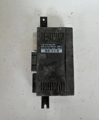 BMW X5 E53 Light module LCM 6905874