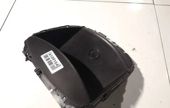 Peugeot 207 Dash center air vent grill