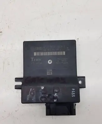 Audi A8 S8 D3 4E Gateway control module 4E0907468E