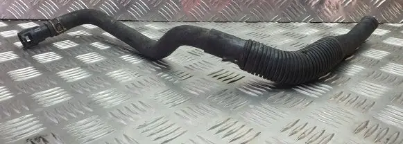 Mazda 3 I Engine coolant pipe/hose
