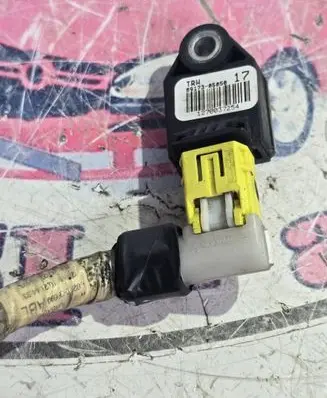 Toyota Verso Airbag deployment crash/impact sensor 8917305050 1270037254 1270037234