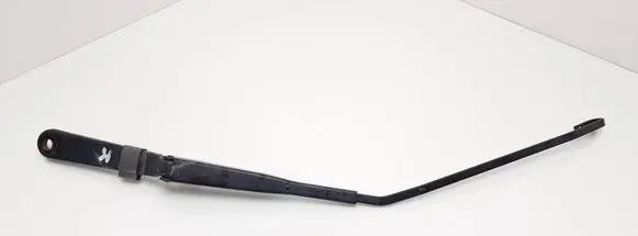 Iveco Daily 35 - 40.10 Front wiper blade arm 504086799 8200072778