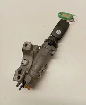 Volkswagen Transporter - Caravelle T5 Ignition lock 4B0905851G