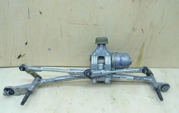 Peugeot 3008 II Front wiper linkage 