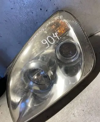 KIA Carens II Headlight/headlamp