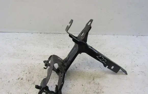 BMW 3 G20 G21 Headlight/headlamp mounting bracket 7422293